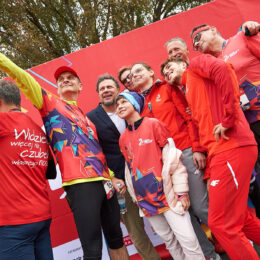 221009 orlen paralympic run as 1119