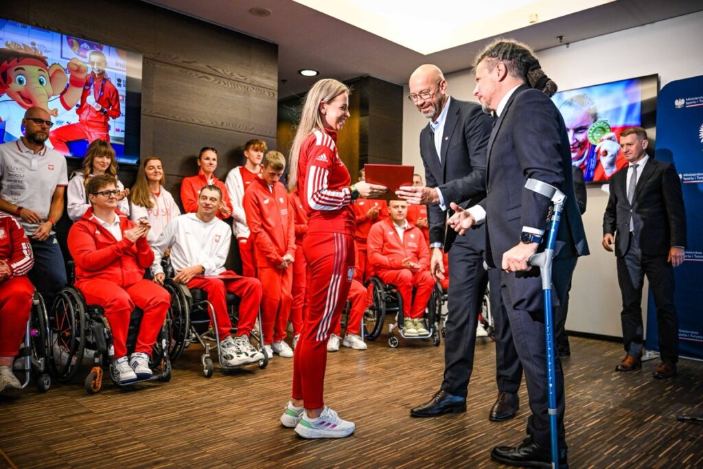Spotkanie Medalistow Z Ministrem Sportu Na Pge Narodowym 5 Fot Bartlomiej Zborowski Pkpar